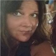 dottore commercialista offre lezioni di economia aziendale e ragioneria